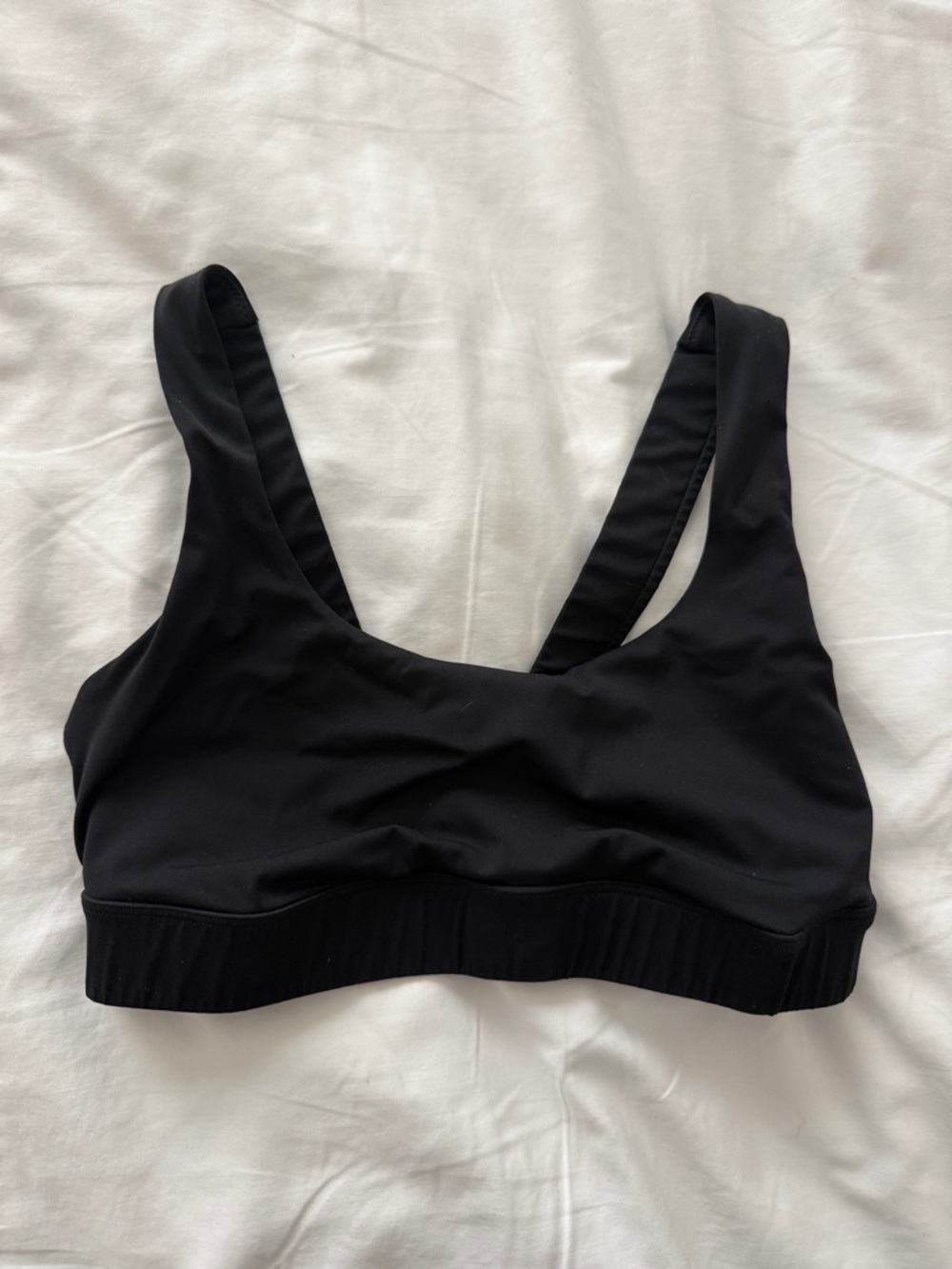 VUORI sports bra